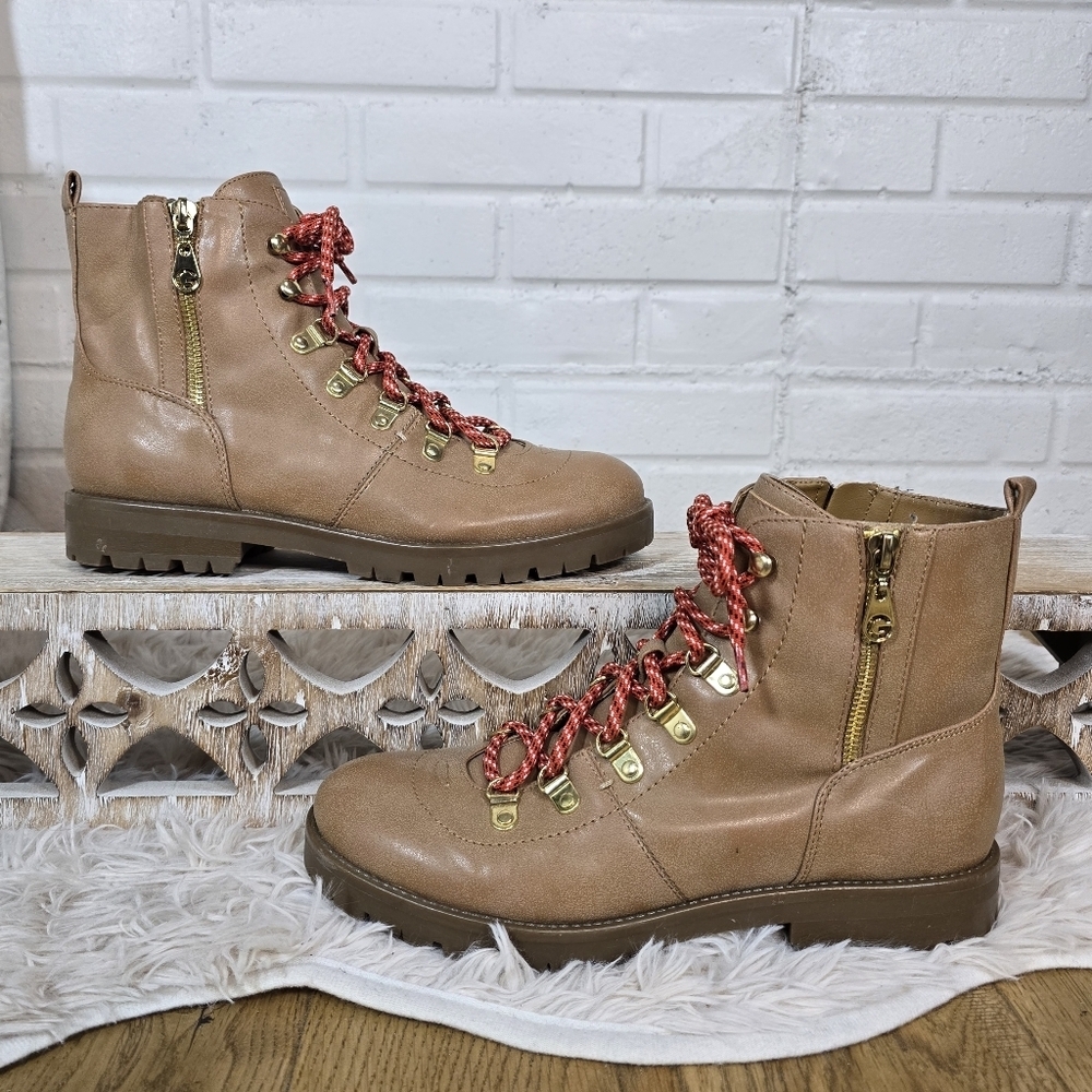 Guess Tan Lace Up Combat Boots with Red Laces Size 9.5 - Picture 2 of 10